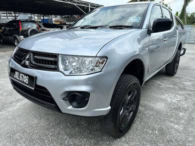 Mitsubishi TRITON 2.5 (M)4x4 Leather New Tyre