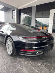 Porsche 992 3.0 CARRERA 4 (A)