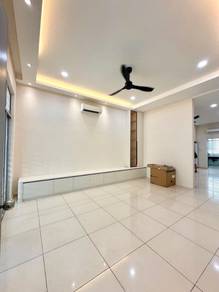 La Garden Pulai Jaya 2 Storey Terrace House Partial Furnish For Sale