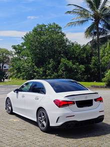 Mercedes Benz A250 2.0 AMG LINE (A)