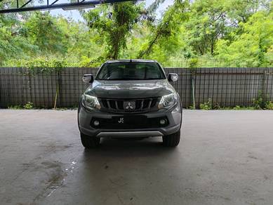Mitsubishi TRITON 2.4 VGT ADVENTURE X (A) 4X4