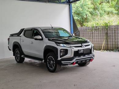Mitsubishi TRITON 2.4 VGT ADVENTURE X (A)