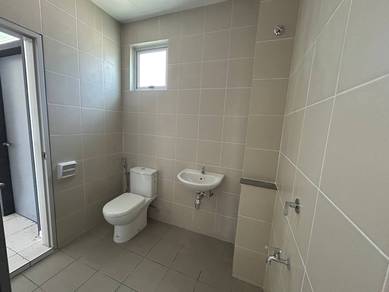 Brand New Serenia Ariya 2 Storey Terrace House for sale ! Facing Open!