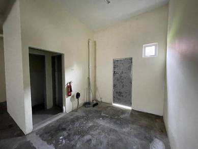 KL Kepong Baru Kedai 2 tingkat Ground and 1st floor