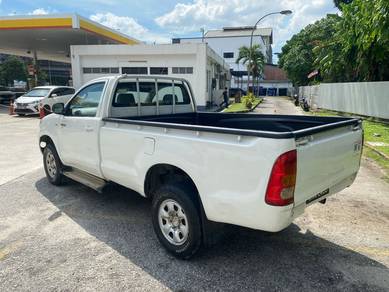 Toyota HILUX 2.5 G SINGLE CAB (M)