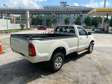 Toyota HILUX 2.5 G SINGLE CAB (M)