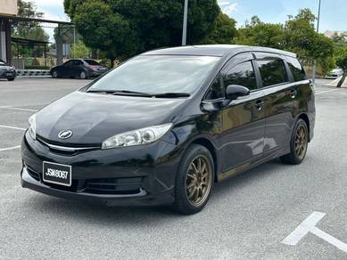 Toyota WISH 1.8 X FACELIFT (A)
