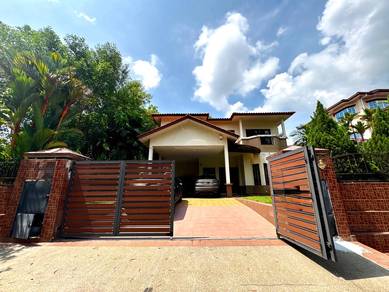 Double Storey BUNGALOW, Putra Hill Residency, Bandar Seri Putra, Bangi