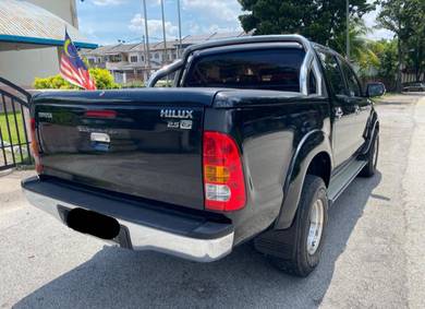 Toyota HILUX 2.5 G (A)