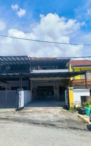 Renovated Double Storey Terrace Taman Desa Salak Permai