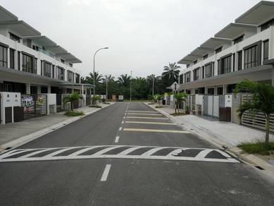 Taman Desa Bukit Nilam Meru Batu 8 double storey for rent