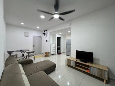 Midas@Seri Alam /2R2B Full Furnished