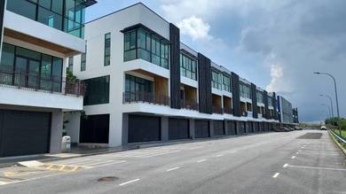 For Rent | 3-Storey Shoplot @ Bukit Pelali, Desaru / Pengerang 💼