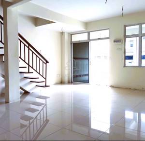 FACe OPEN Double Storey Taman Perepat Indah Kapar  almost full furnish