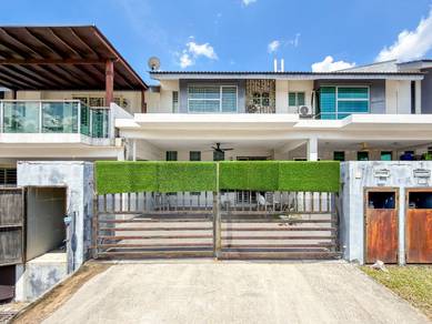 RENOVATED! Double Storey Terrace Bangi Avenue 1