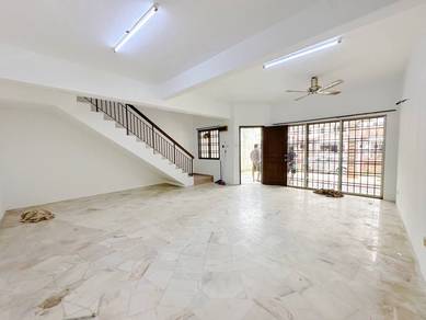 Kulai Indahpura Jalan Teratai Double Storey Terrace House bandar putra