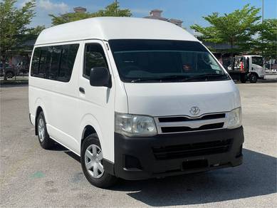 F.service record 2012 Toyota HIACE 2.7 FACELIFT(M)