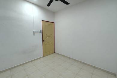 Simpang Ampat Taman Merak House FOR RENT !!