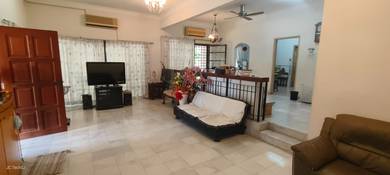 Bukit Jelutong Corner House on Fire Sale