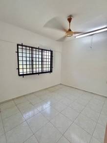 Jalan Mewah Ria, Taman Bukit Mewah, Low Cost Flat, Tampoi