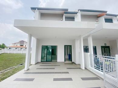 Double Storey Cornet Lot Clarino Alam Impian, Shah Alam