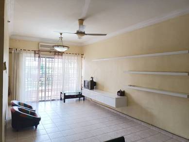 Prima regency 3 bedrooms unit with renovated, clubhouse view