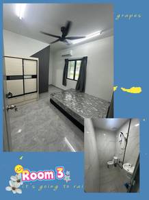 Larkin Room, All Master Bedroom Room Rental Larkin Larkin Larkin