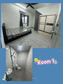 Larkin Room, All Master Bedroom Room Rental Larkin Larkin Larkin