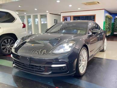 Porsche PANAMERA 4 3.0 (A) 10th Edition Japan