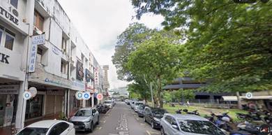 Rare in Market !!  3storey Shop House at IJM Batu Lanchang , Greenlane