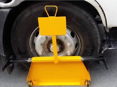 Pengapit Kenderaan Vehicle Wheel Clamp Murah