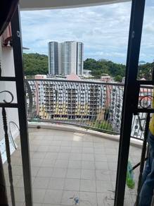 ( Corner Unit ) Saujana Heights 700 Sq.ft 1 Car Park Teluk Kumbar
