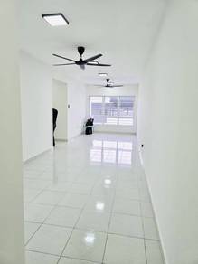 (NEW UNIT) 3R+2B Aspire Residence (2 Carpark) near MMU