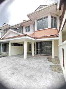 Double Storey Basic house at Bandar Botanic ( Jalan Bidara ) for Rent