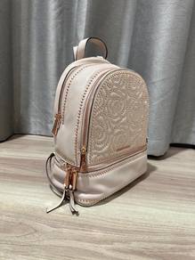 New Handbags l tote bags l Others bags l Backpack