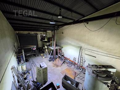 1.5 Storey Linked Factory 25x80 Bukit Kemuning Shah Alam Freehold 200a