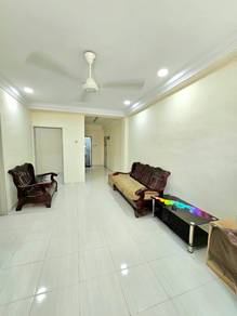 Skudai Baru flat , flat for sale , below market value , low floor flat