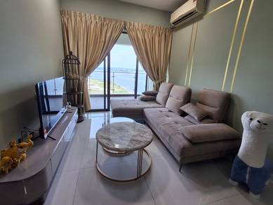 Danga Bay Kings Bay 中房招租 限女生