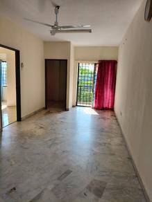 Teratai Mewah Apartment Near Schools and Markets