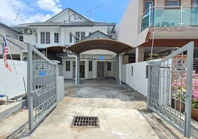 Newly Refurbished Double Storey Terrace Seksyen 4 Bdr Baru Bangi