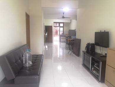 Golden Shower Freehold 3 Rooms Walk Up Apartment, Below Value, Klebang