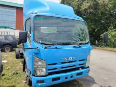 Isuzu 5200cc 7500KG 3 Ton