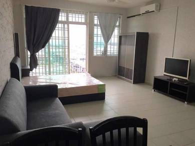Studio Unit Lake View Suite For Sale Austin Perdana Full Loan 100%