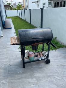 BBQ Pit