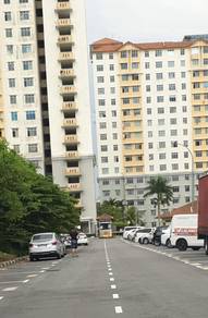 For Sale Indah Court Apartment @ Bukit Indah / Near CIQ / Tuas
