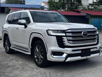 [10k MILG] 2023 T.LANDCRUISER LC300 ZX 3.5(A) FULL