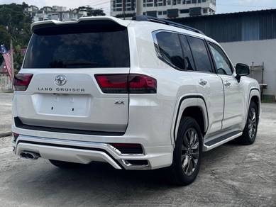 [10k MILG] 2023 T.LANDCRUISER LC300 ZX 3.5(A) FULL