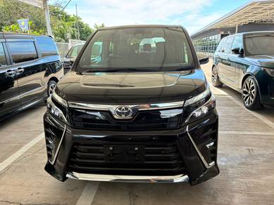 Toyota VOXY 2.0 ZS KIRAMEKI III (A)