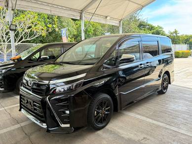 Toyota VOXY 2.0 ZS KIRAMEKI III (A)