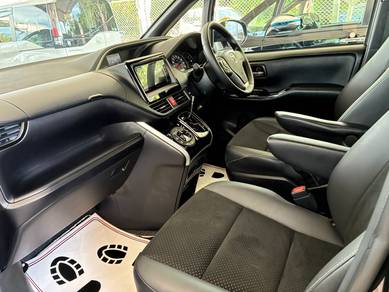 Toyota VOXY 2.0 ZS KIRAMEKI III (A)